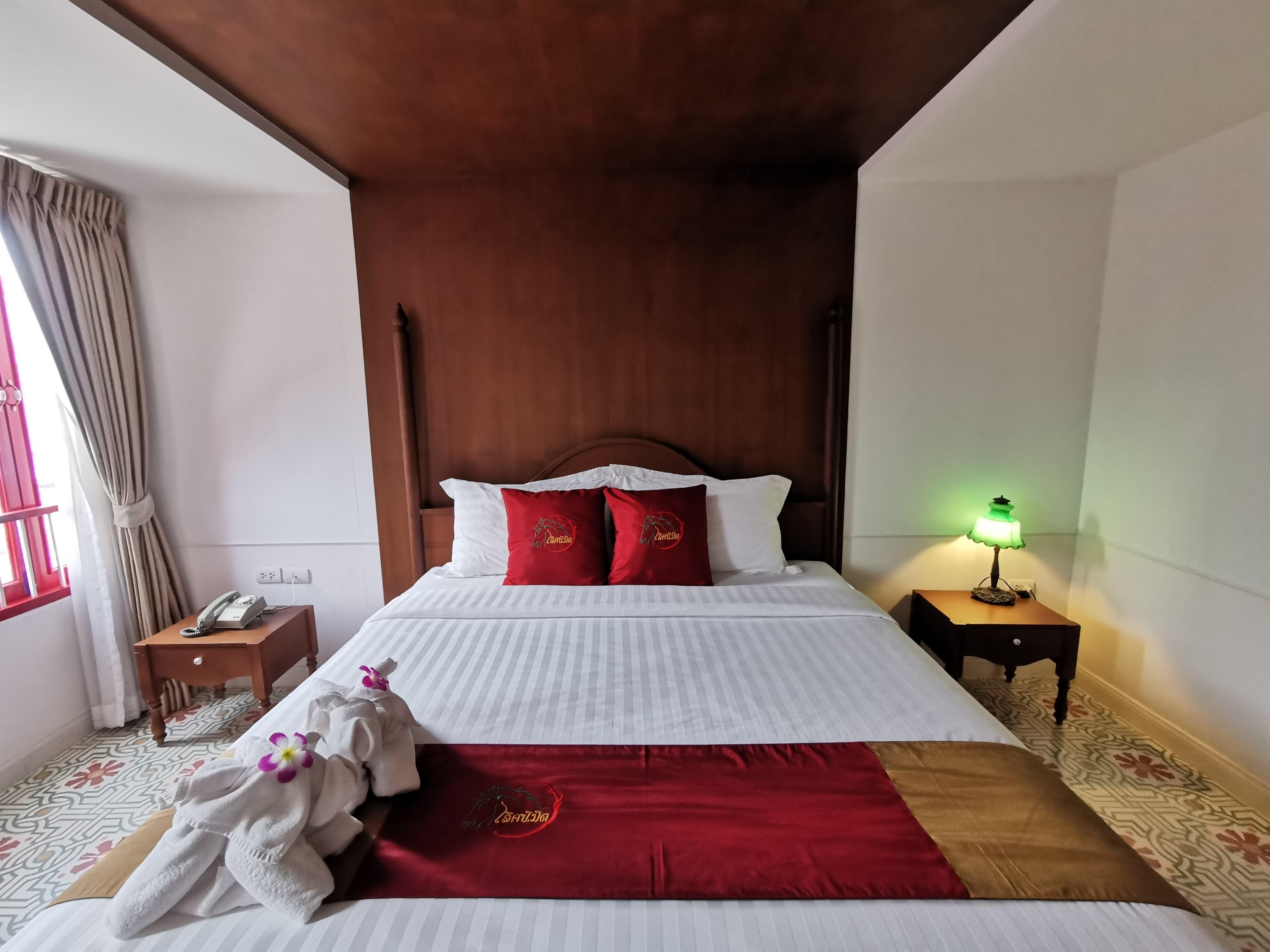 Lertnimit Boutique Hotel HHQ Exterior photo
